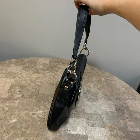 Authentic Coach Soho Y2K Black Leather Bag Vintage Big Buckle Flap Shoulder Hobo - Picture 3 of 16